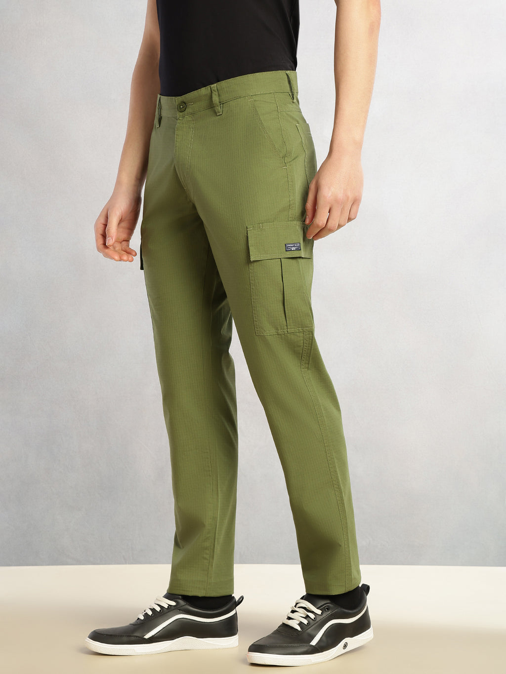 Thomas Scott Men Green Cricket Club Collection Relaxed Fit Mid-Rise 100% Cotton Woven Cargo Trouser