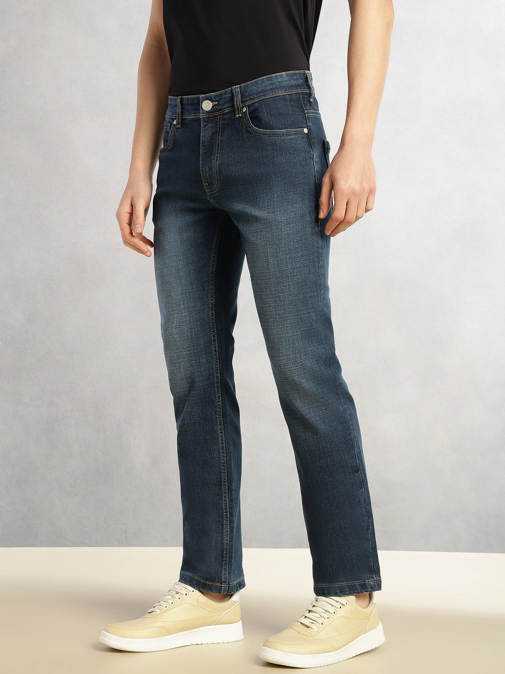 Thomas Scott Men Mid Blue Cricket Club Collection Straight Fit Mid-Rise Faded 5 Pockets Stretchable Jeans