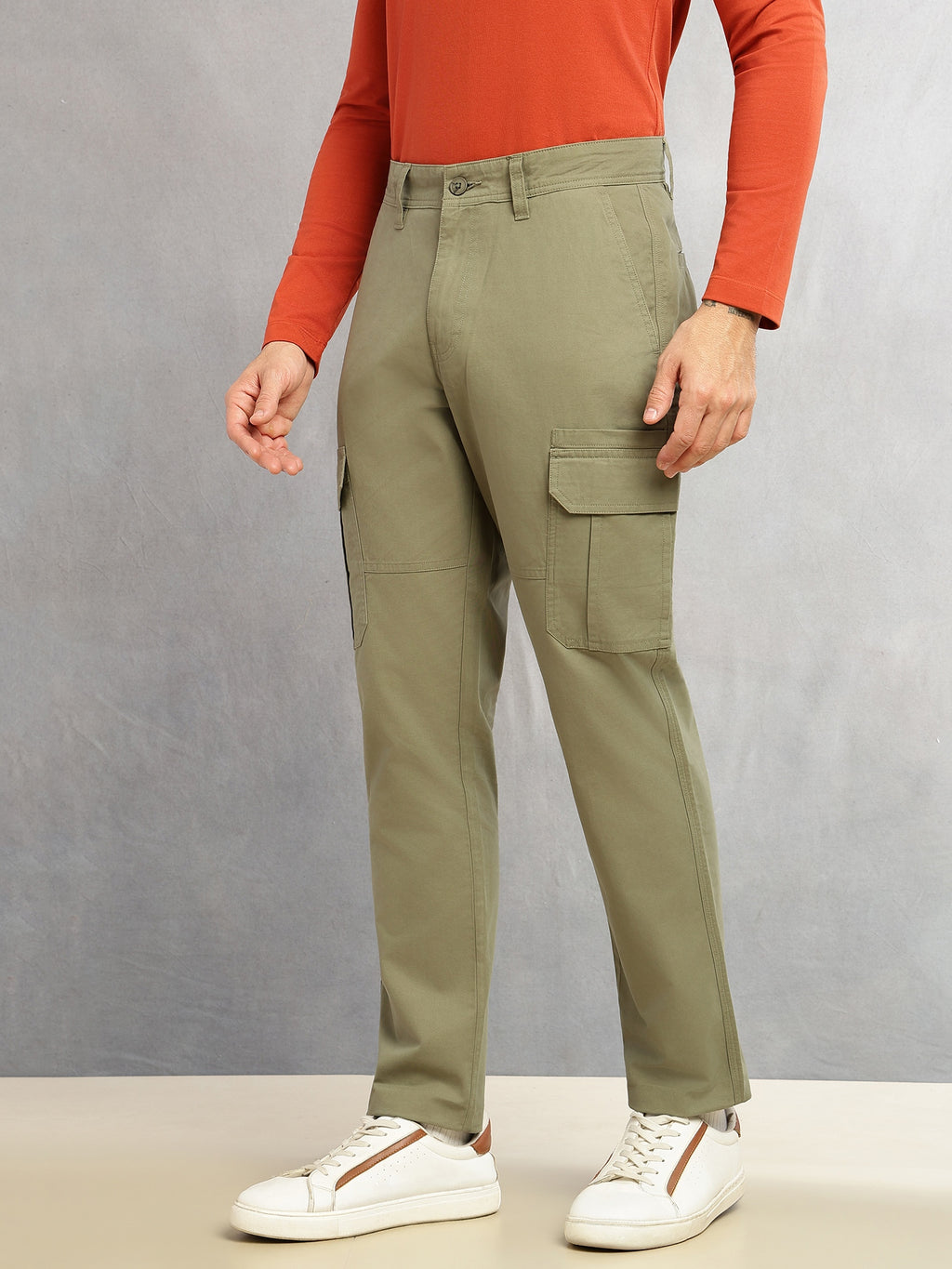 Thomas Scott Men Green Cricket Club Collections Straight Fit Mid-Rise Solid 6 Pockets 100% Cotton Woven Cargo Trouser