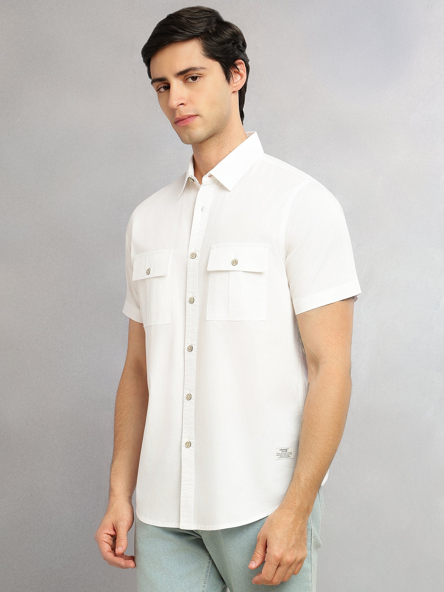 Thomas Scott Men White Cricket Club Collection Slim Fit Short Sleeve Spread Collar 2 Flap Pockets Solid Design Cotton Twill Casual Shirt