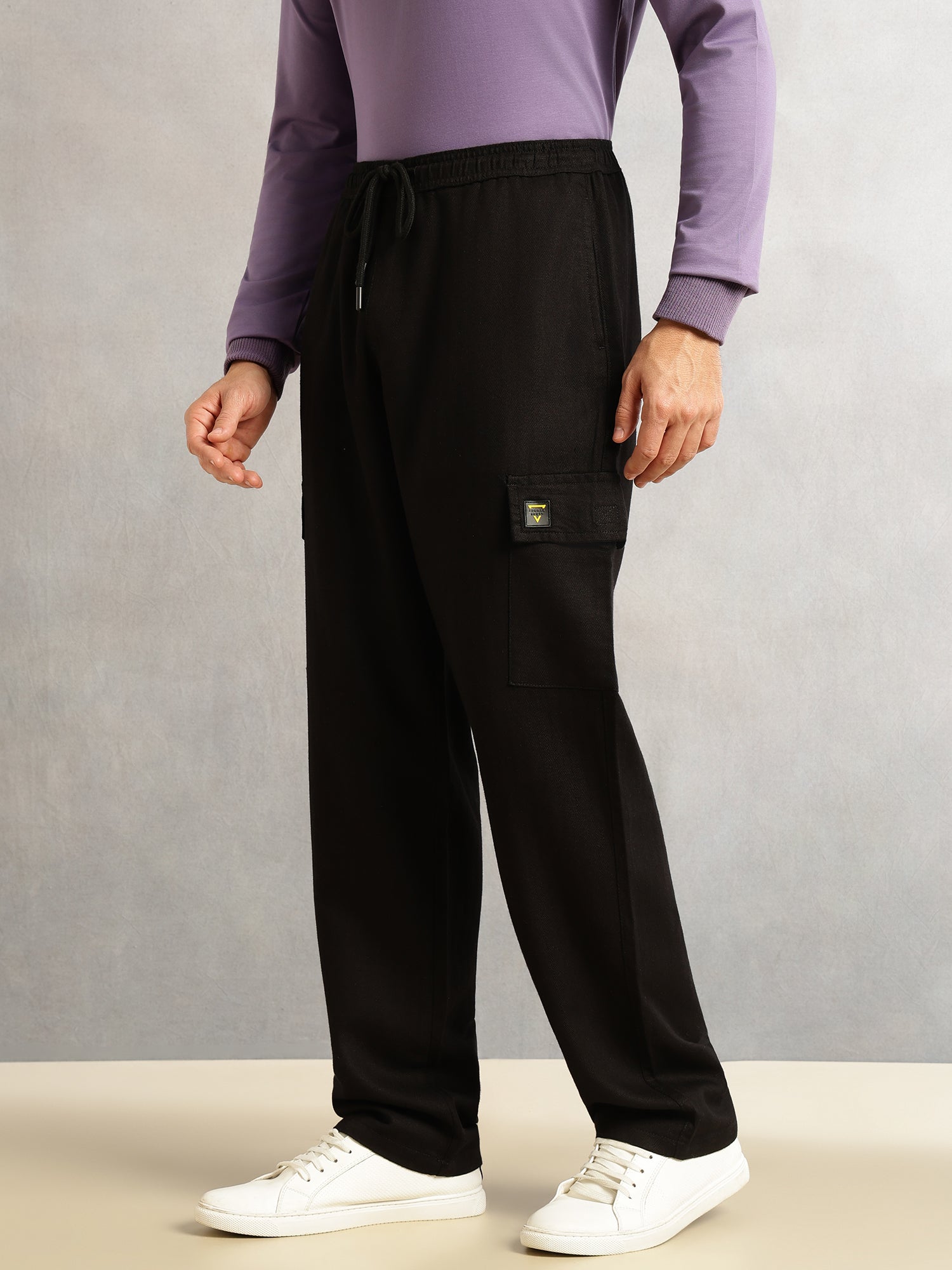 Thomas Scott Men Black Regular Fit Mid-Rise Linen Cargo Trouser with Drawstring Closure , 5 Pocket Design