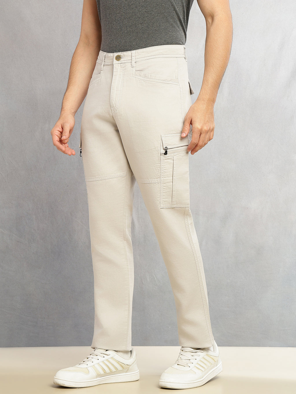 Thomas Scott Men Grey Regular Fit Mid-Rise Solid Woven Utility Cargo Trouser
