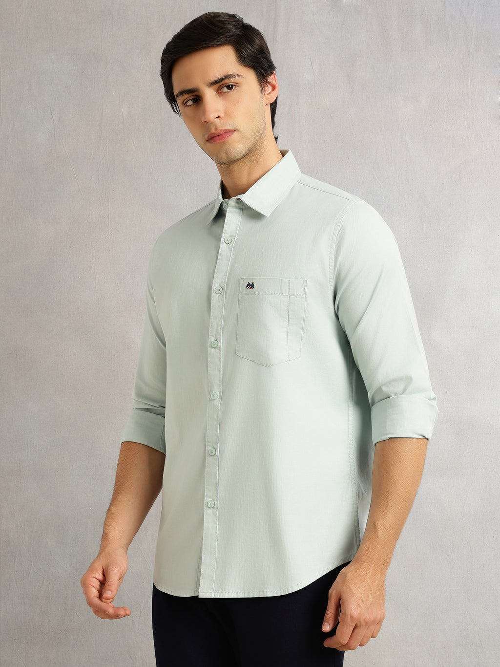 Thomas Scott Men Green Slim Fit Long Sleeves Solid Spread Collar 100% Cotton Twill Casual Shirt