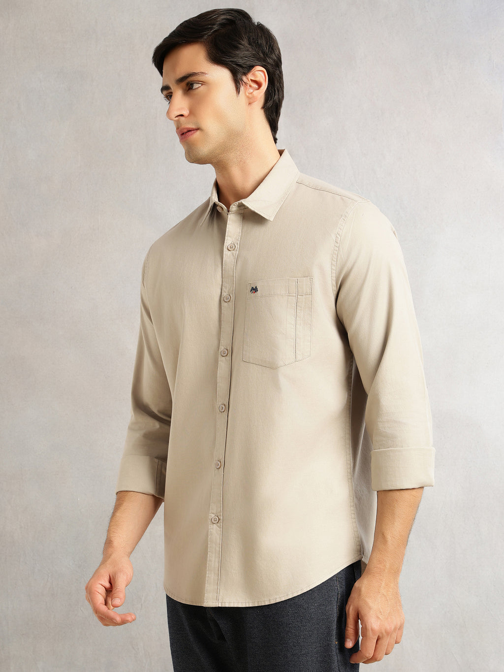 Thomas Scott Men Grey Slim Fit Long Sleeves Solid Spread Collar 100% Cotton Twill Casual Shirt