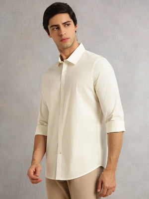 Thomas Scott Men Cream Premium Slim Fit Long Sleeves Spread Collar Solid Casual Shirt