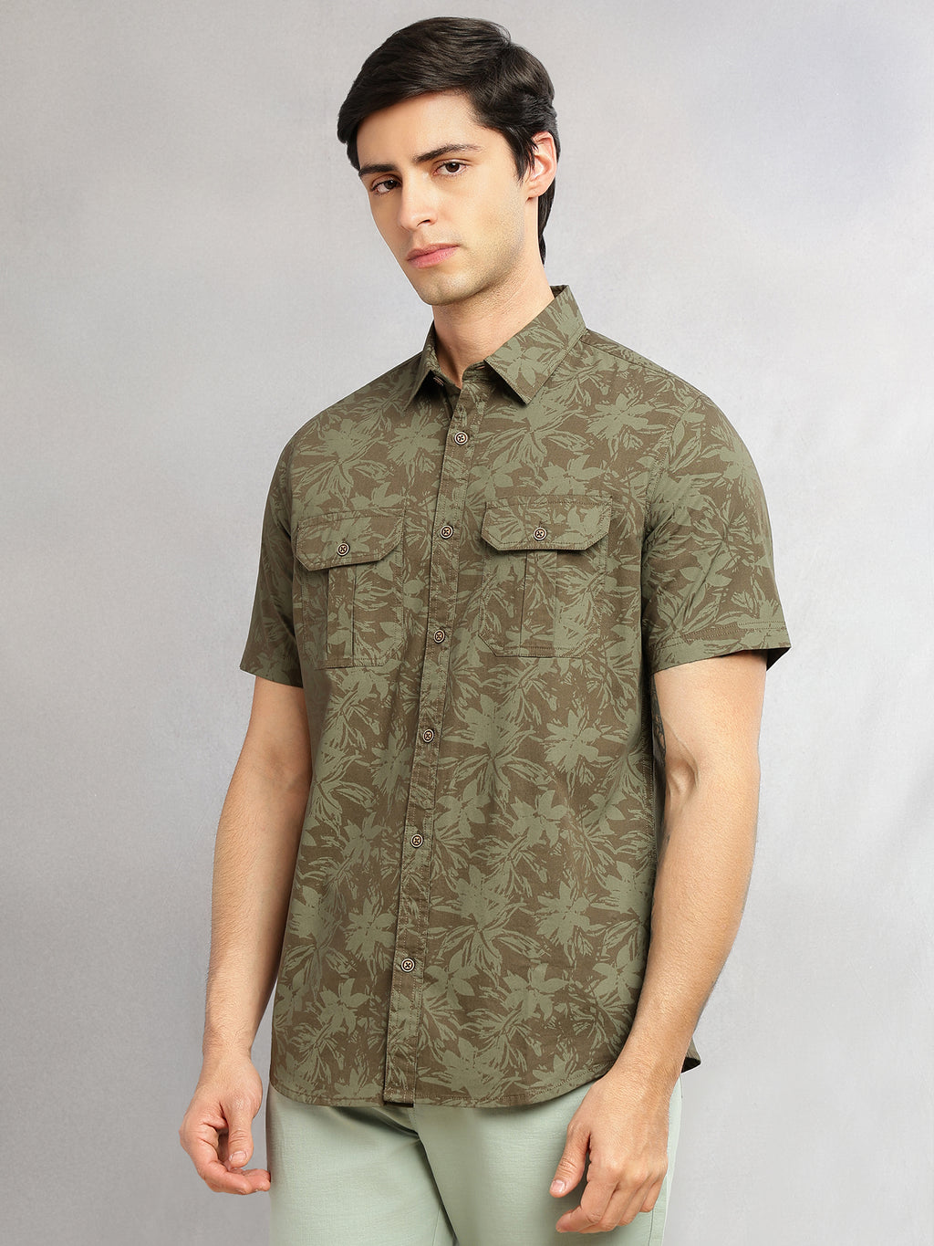 Thomas Scott Men Olive Slim Fit Short Sleeves Floral Printed Two Flap Chest Pockets Pure Cotton Casual Shirt for Men