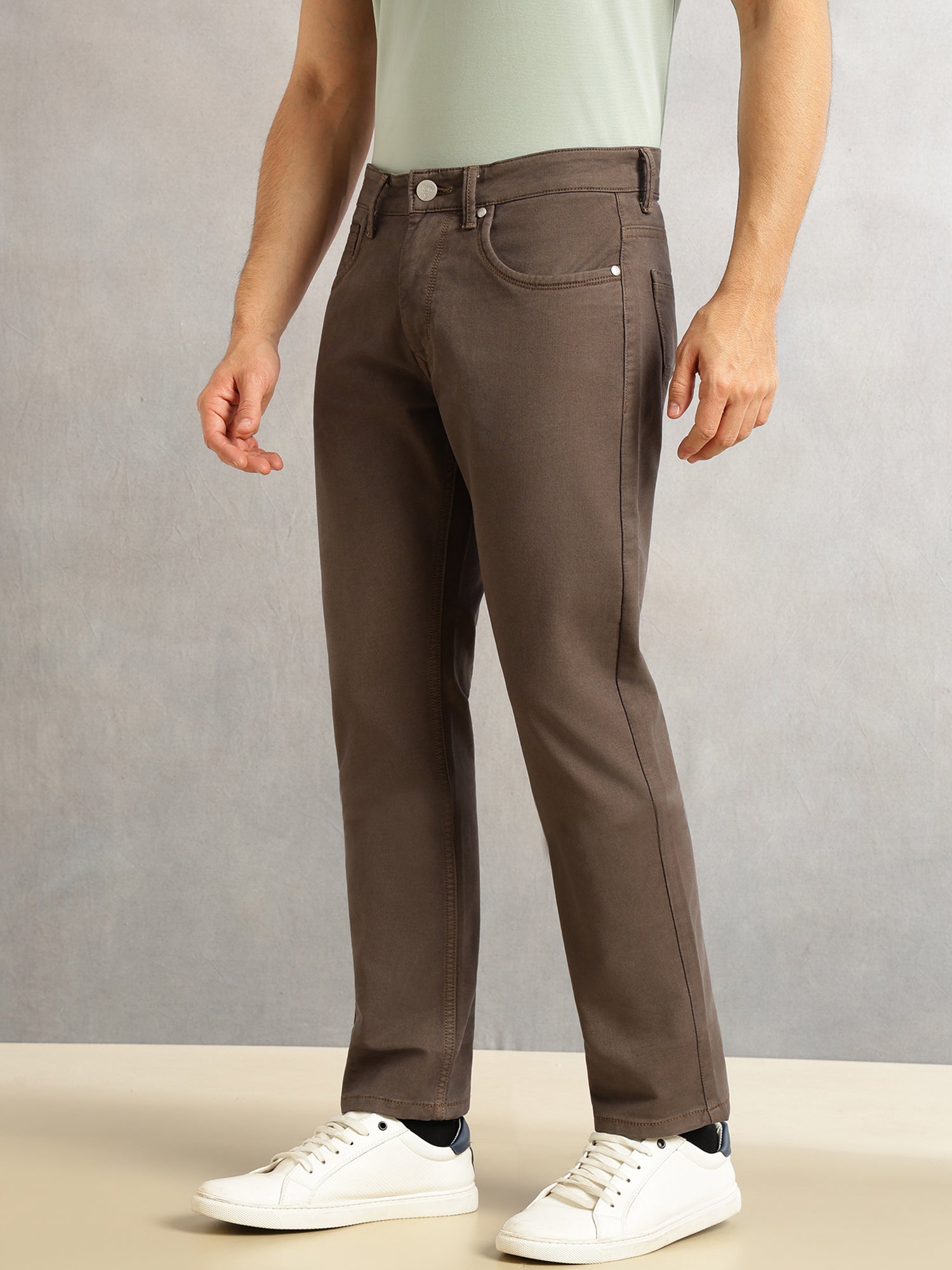 Thomas Scott Men Dark Olive Cricket Club Collection Straight Fit Mid-Rise Medium Shade Stretchable Jeans-Clean Look, 5 Pocket Design