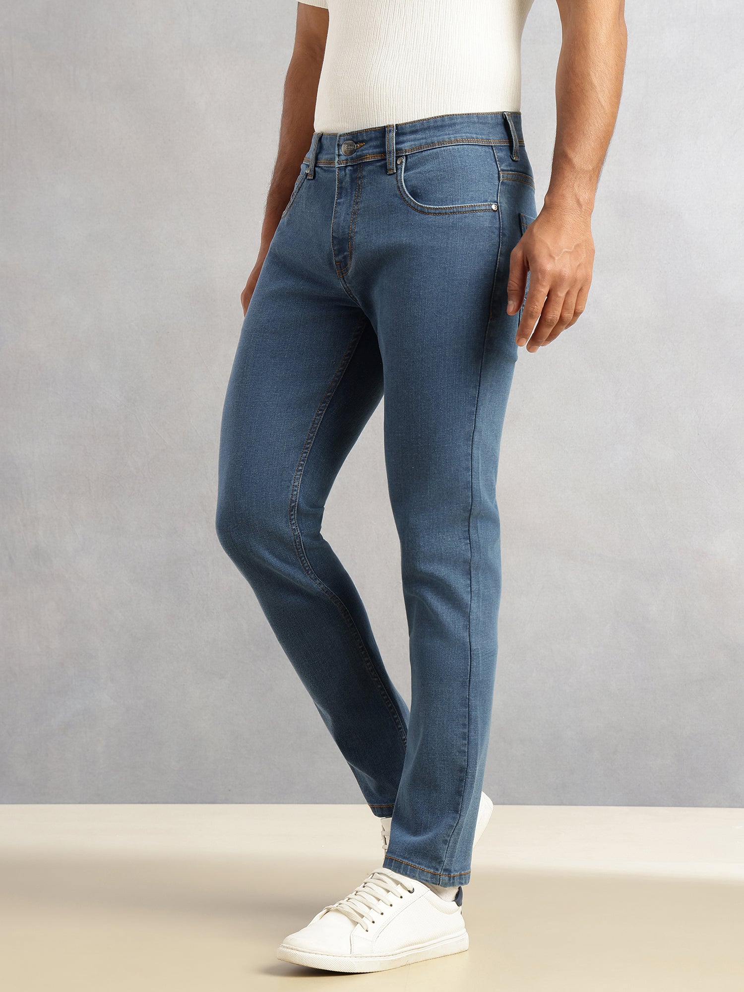 Thomas Scott Men Mid Blue Slim Fit Medium Shade Mid-Rise Clean Look 5 Pocket Design Stretchable Jeans