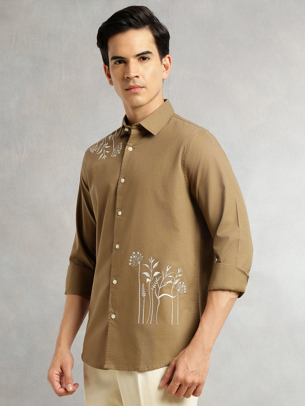 Thomas Scott Men Khaki Regular Fit Long Sleeves Spread Collar Oxford Embroidered Shirt
