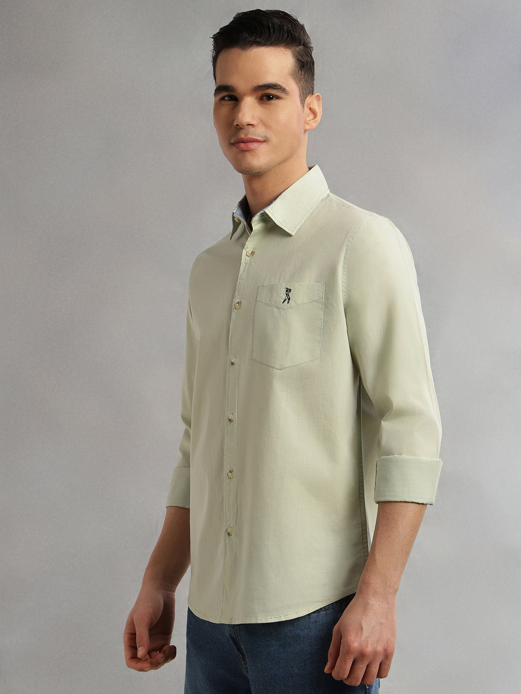 Thomas Scott Men Green Cricket Club Collection Slim Fit Long Sleeves Spread Collar Solid Cotton Casual Shirt