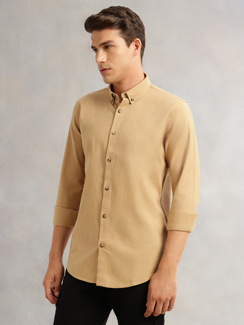 Thomas Scott Men Beige Long Regular Sleeves Slim Fit Button-Down Collar Solid Linen Casual Shirt