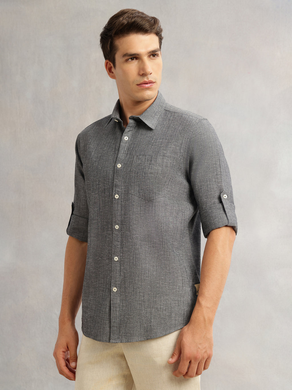 Thomas Scott Men Black Premium Slim Fit Long Roll-Up Sleeves Spread Collar Solid Linen Casual Shirt
