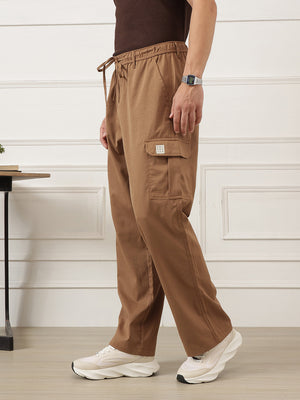 Cream Smart Easy Wash Relaxed Fit Mid-Rise Solid Woven Cargo Trouser For Men
