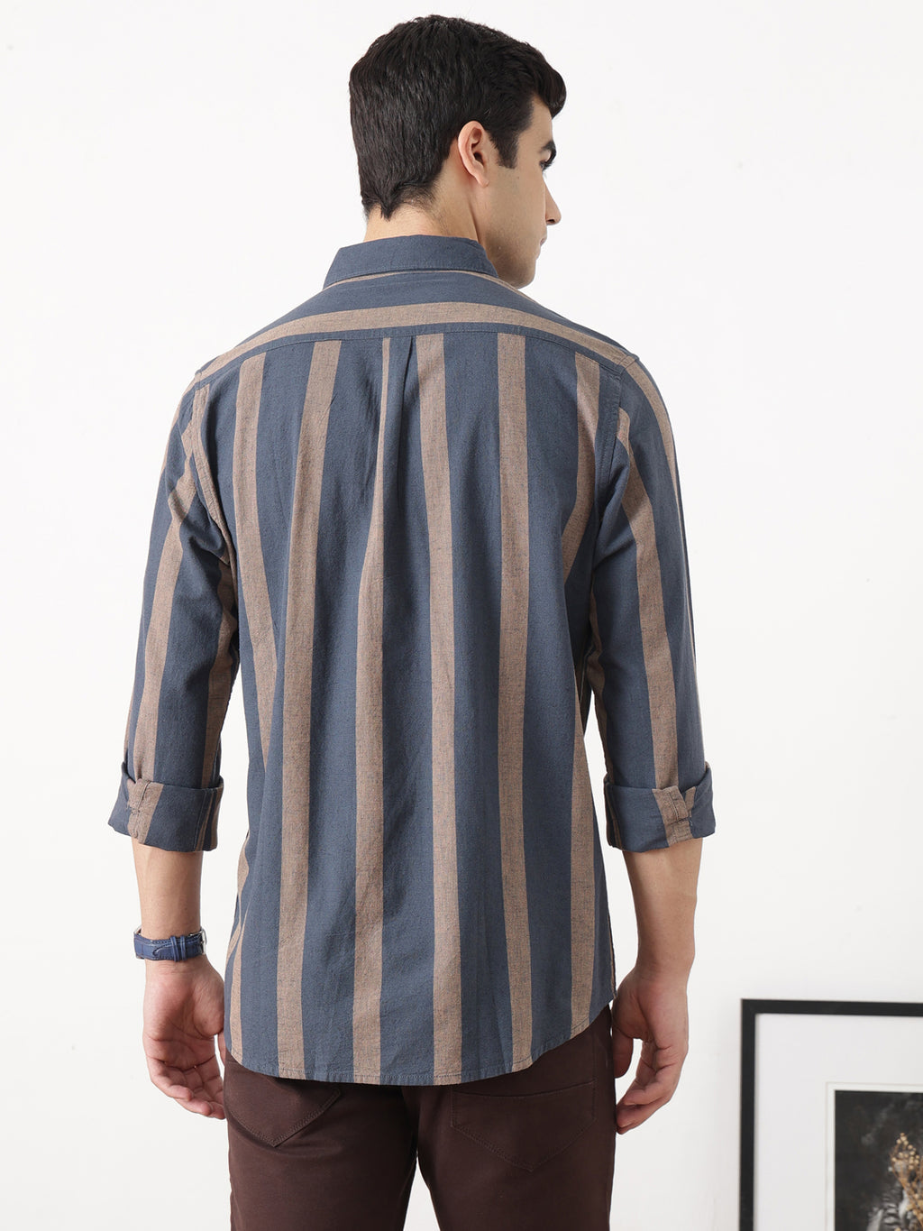 Navy Regular Fit Long Sleeves Spread Collar Wide Striped Cotton Linen Casual Shirt For Men
