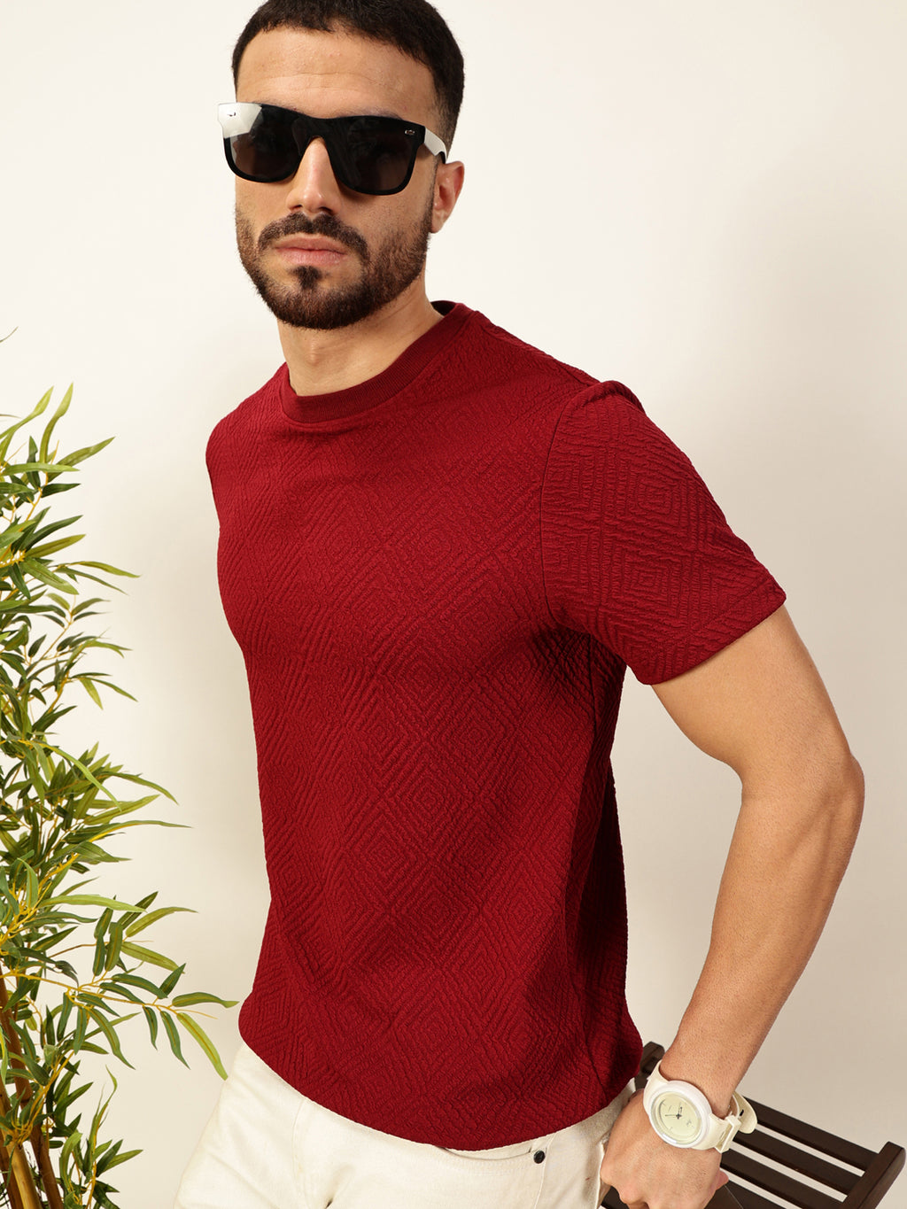 Thomas Scott Men Maroon Regular Fit Short Sleeves Round Neck Solid Knitted Tshirt