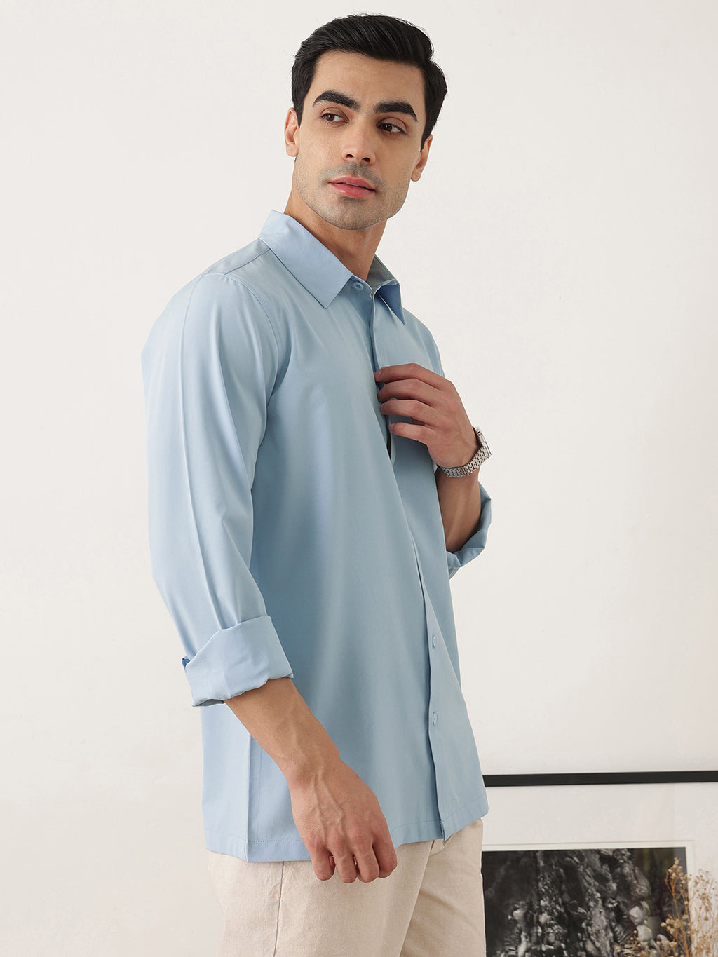 Thomas Scott Men Premium Sky Blue Slim Fit Long Sleeves Spread Collar Solid Casual Shirt