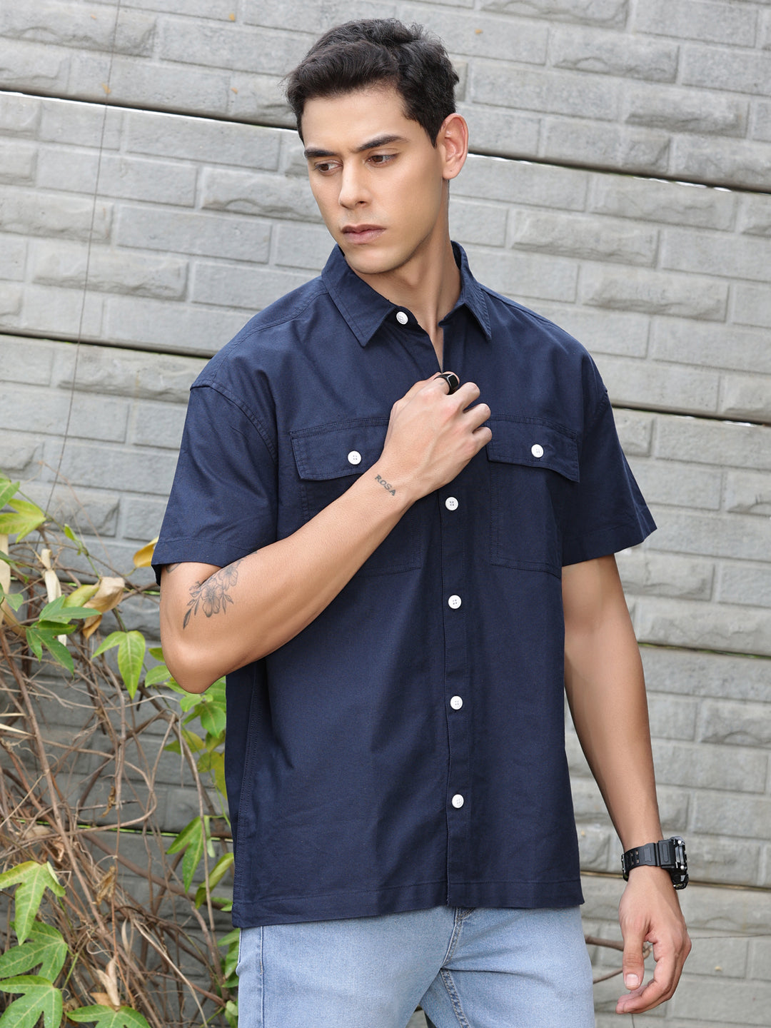 Thomas Scott Men Navy Smart Boxy Fit Short Sleeves Spread Collar Solid Cotton Oxford Shirt