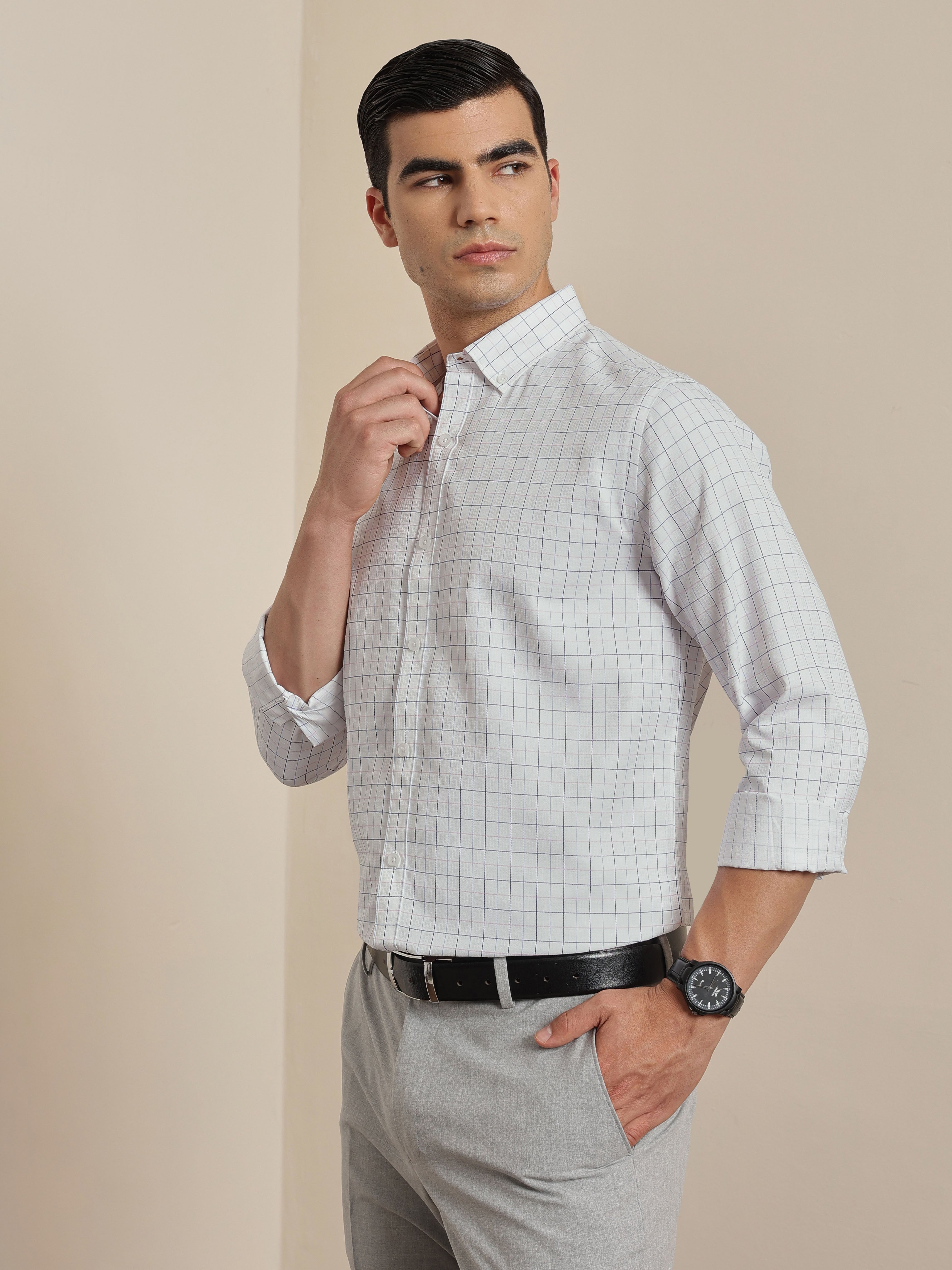 Thomas Scott Men Smart White Regular Fit Long Sleeves Button Down Collar Windowpane Checks Formal Shirt
