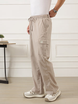 Beige Smart Easy Wash Relaxed Fit Mid-Rise Solid Woven Cargo Trouser For Men