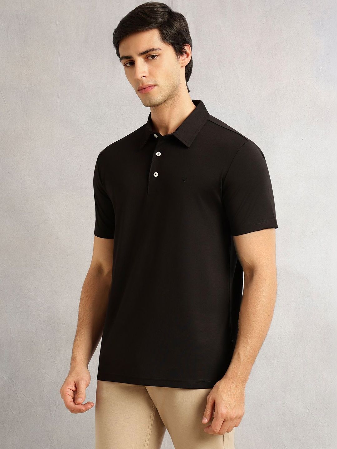 Black Regular Fit Short Sleeves Viscose Rayon Solid Knitted Polo Collar Performance Tshirt For Men