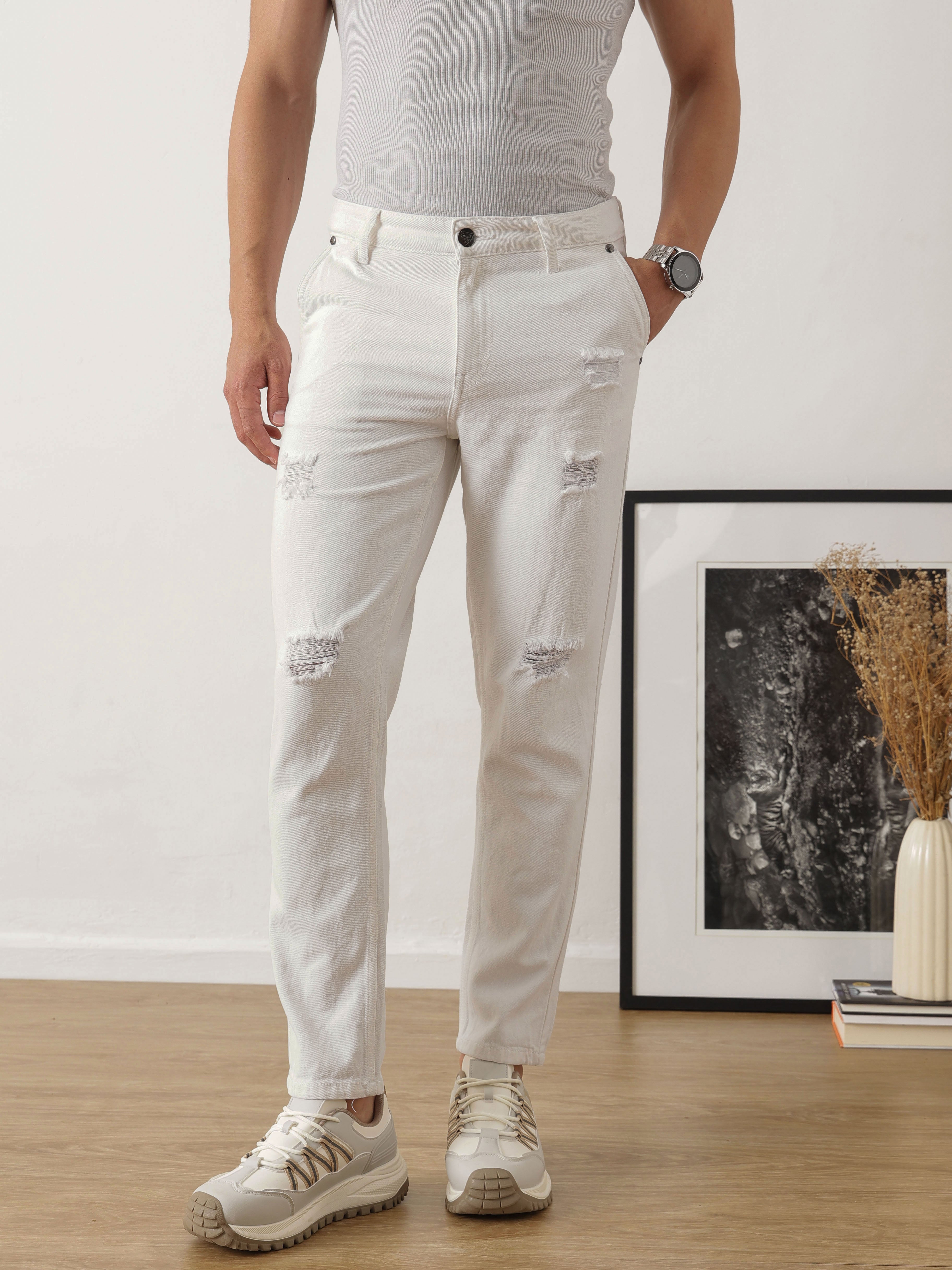 Thomas Scott Men White Carrot Fit Mildly Distressed Non Stretchable Jeans