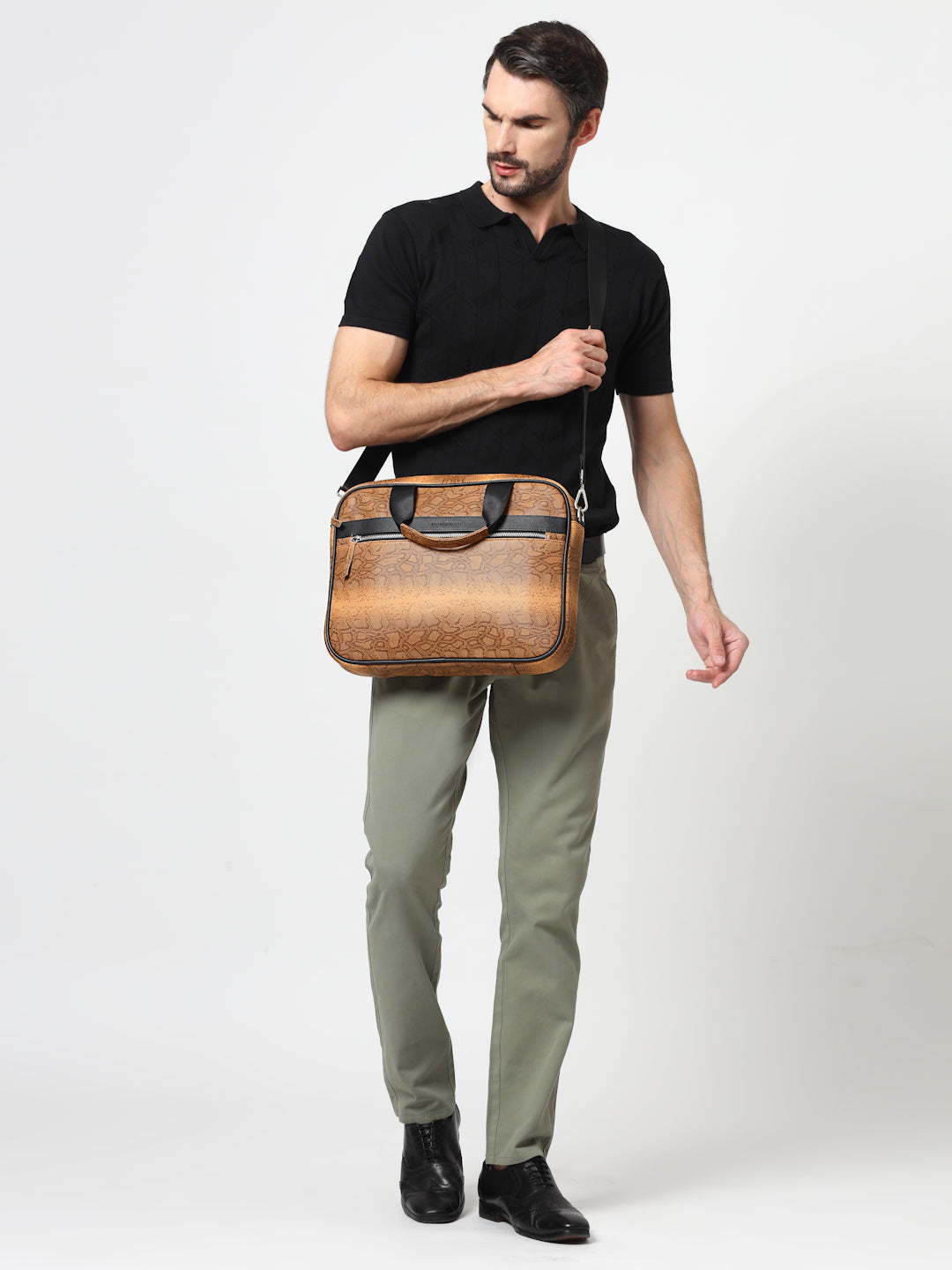 Thomas Scott Men Textured PU Laptop Bag
