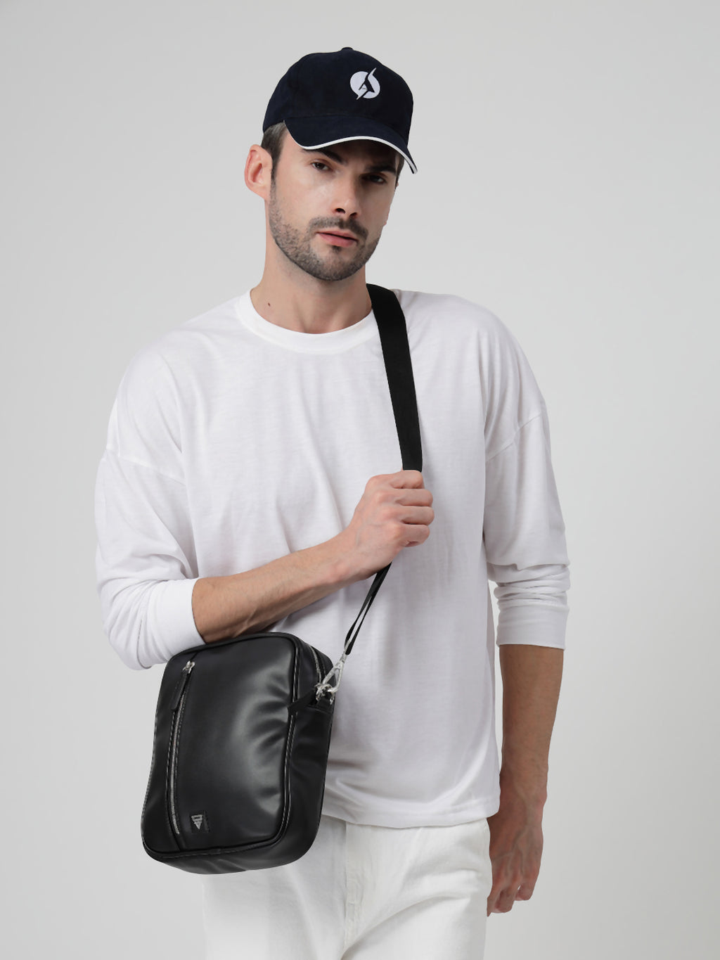 Thomas Scott Men Messenger Bag