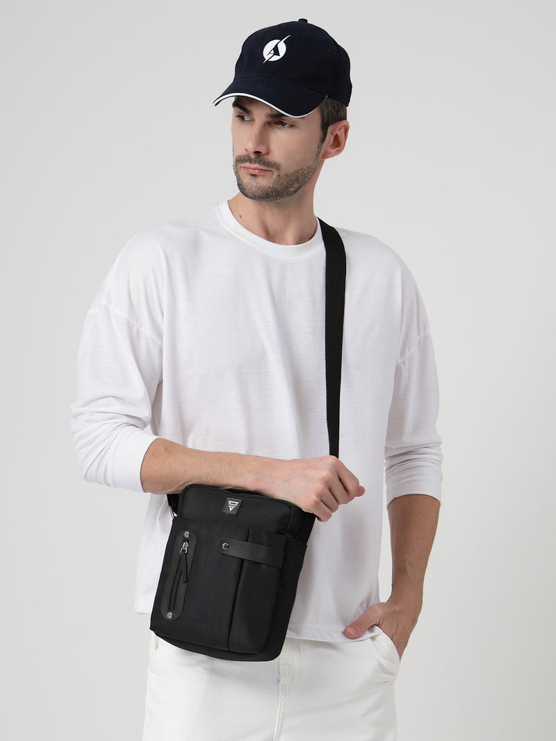 Thomas Scott Men Textured Messenger Bag