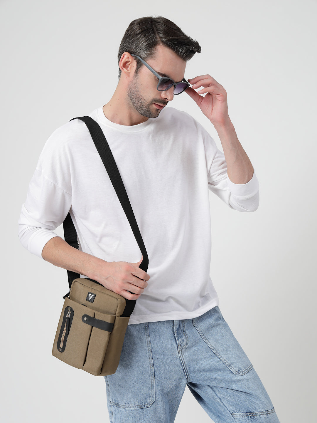 Thomas Scott Men Messenger Bag