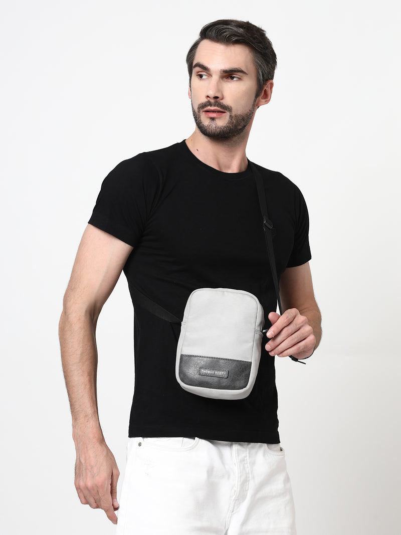Thomas Scott Men Textured Messenger Bag