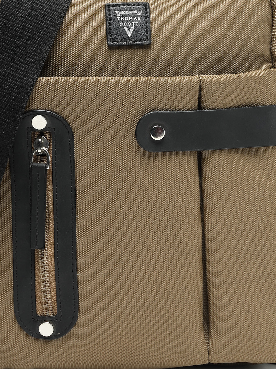 Thomas Scott Men Messenger Bag