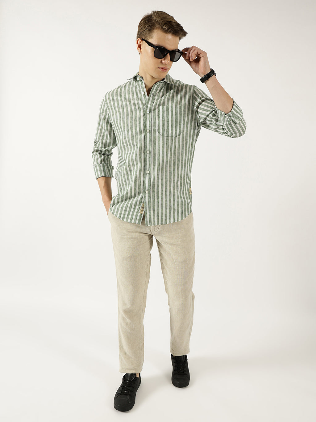 Thomas Scott Men Green Classic Slim Fit Opaque Striped Casual Shirt