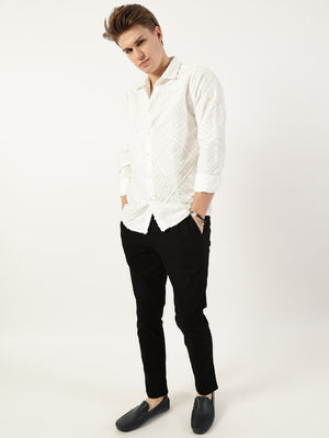 Thomas Scott Men White Premium Long Sleeves Slim Fit Spread Collar Textured Casual Shirt
