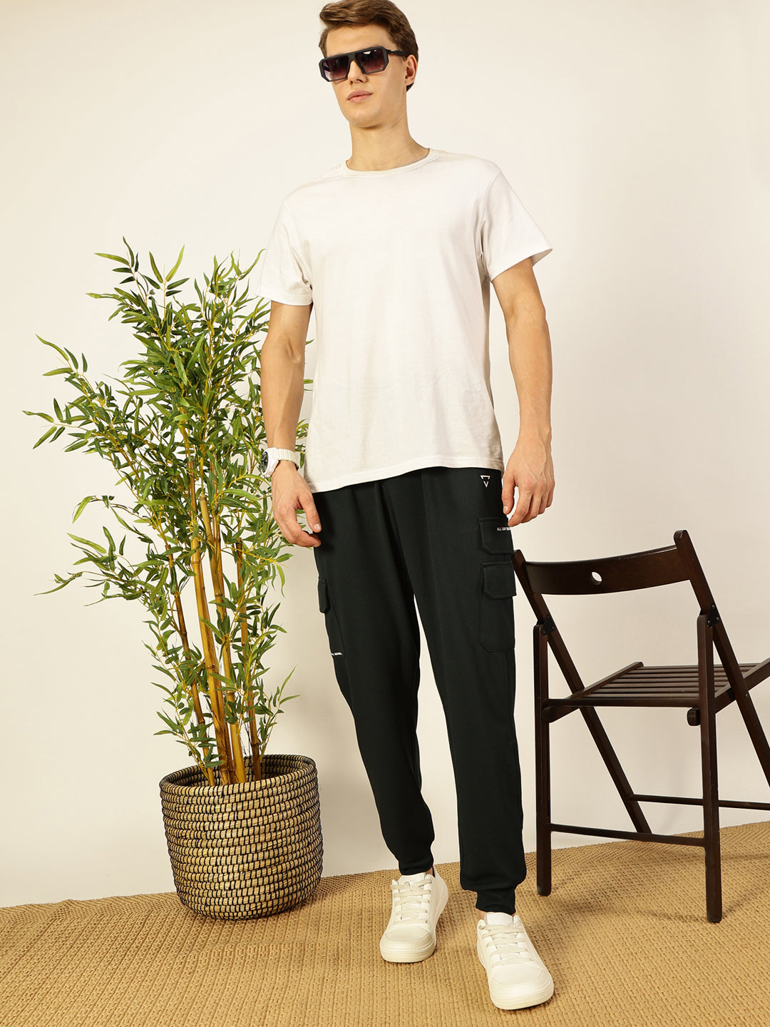 Thomas Scott Men Solid Relaxed Fit Joggers
