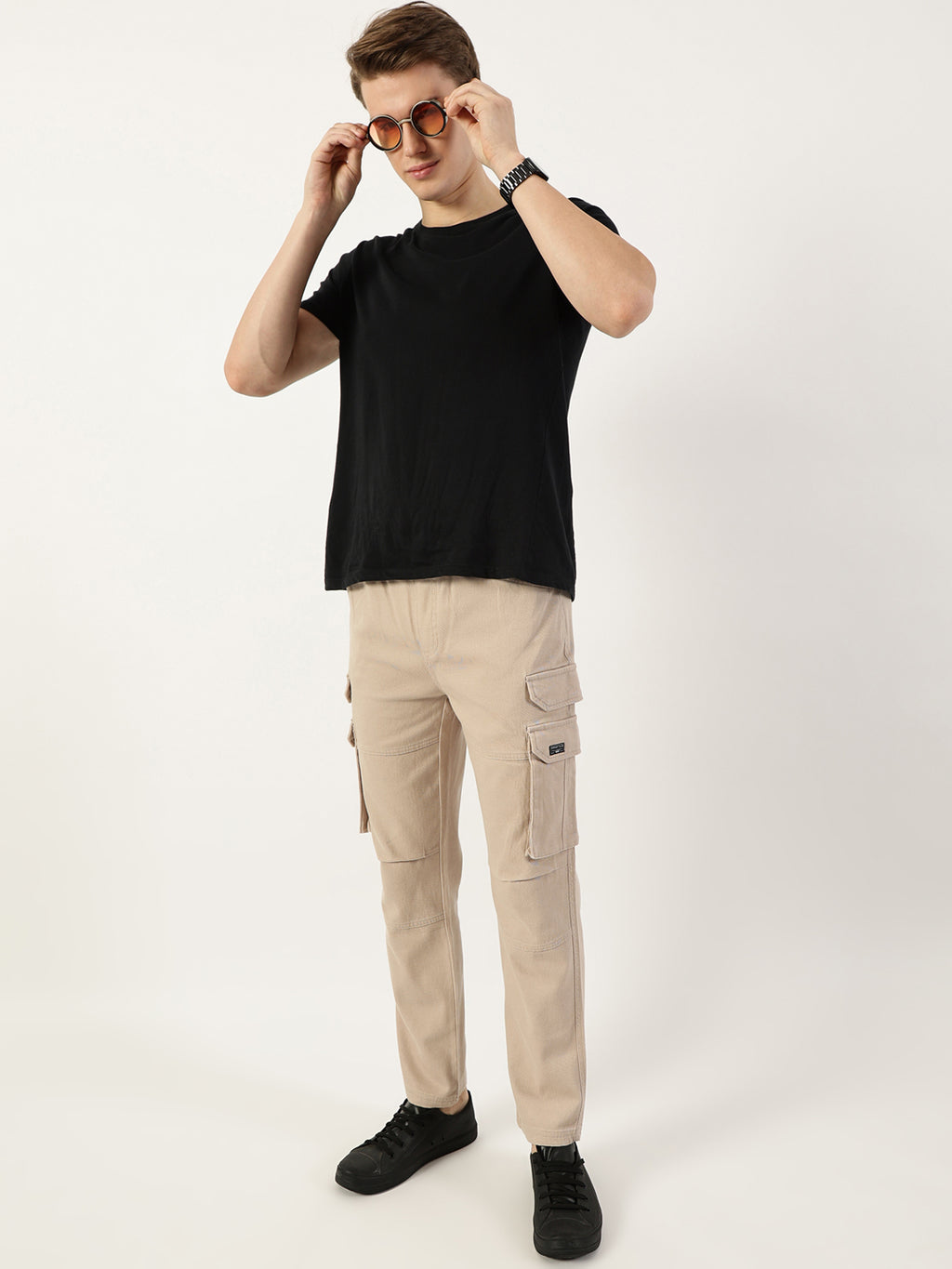 Thomas Scott Men Cream Relaxed Straight Fit Cargos Trousers