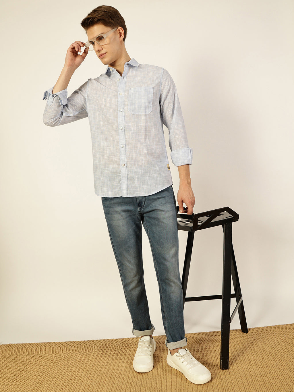 Thomas Scott Men Sky Blue Checked Linen Slim Fit Casual Shirt
