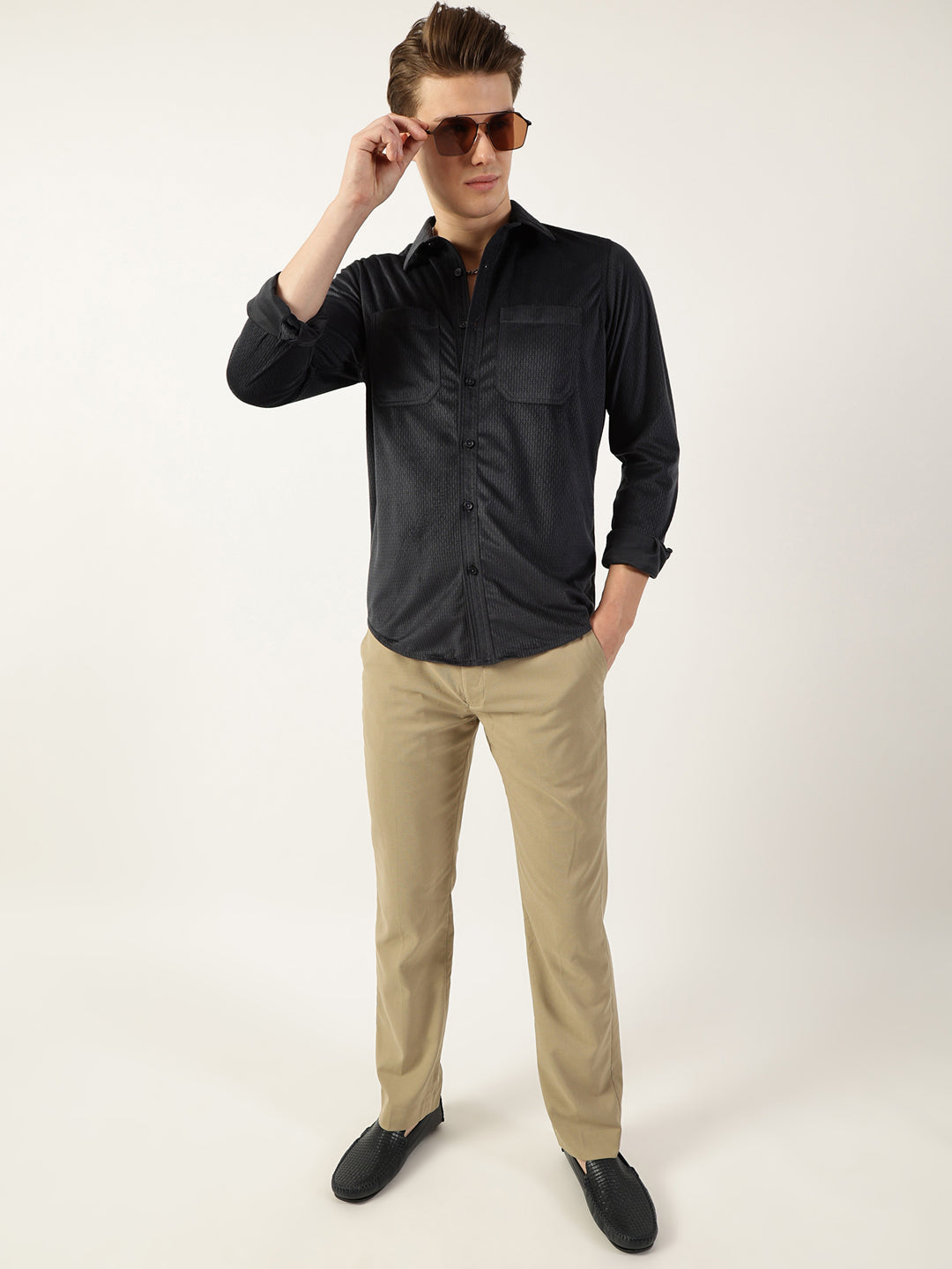 Thomas Scott Men Dark Grey Classic Spread Collar Textured Slim Fit Casual Shirt