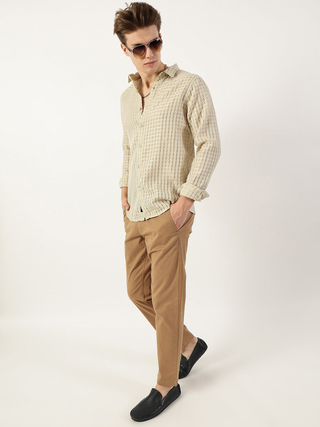 Thomas Scott Men Light Green Premium Spread Collar Textured Solid Slim Fit Casual Shirt