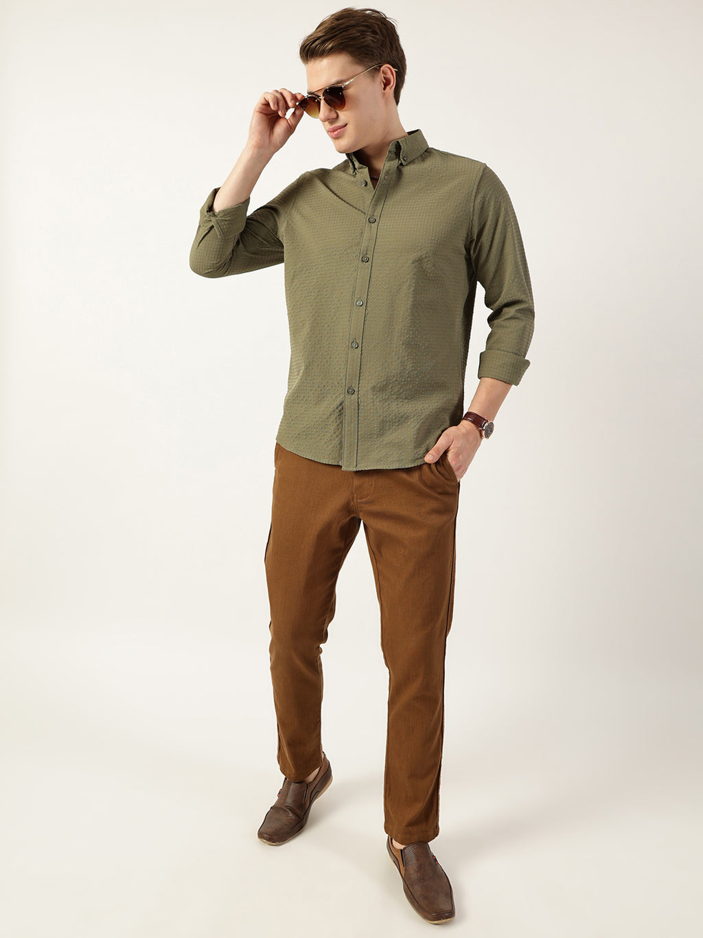 Thomas Scott Men Green Smart Button-Down Collar Textured Slim Fit Casual Shirt