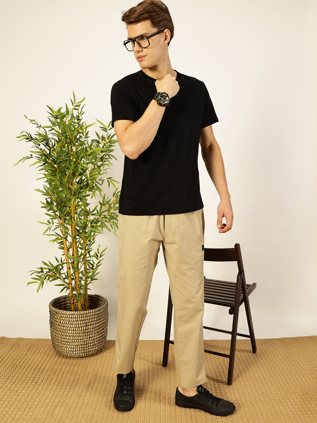 Thomas Scott Men Fawn Smart Regular Fit Mid-Rise Pleated Cotton Trouser