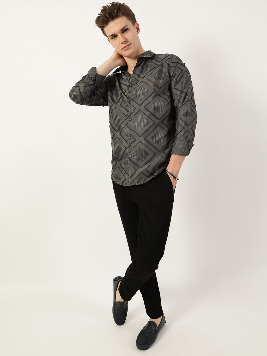 Thomas Scott Men Grey Premium Spread Collar Graphic Printed Slim Fit Casual Shirt