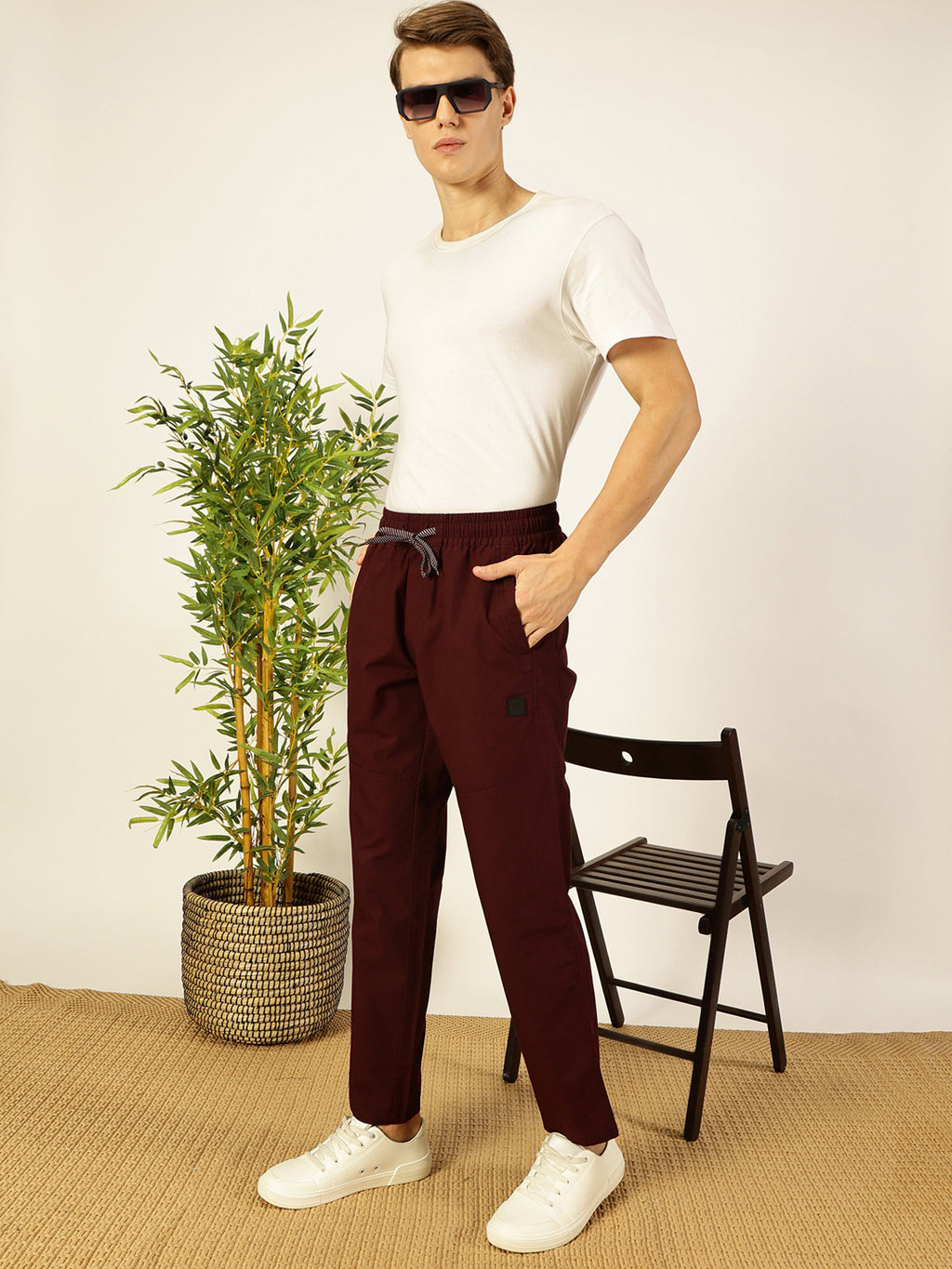 Thomas Scott Men Wine Cotton Smart Regular Fit Mid-Rise Joggers