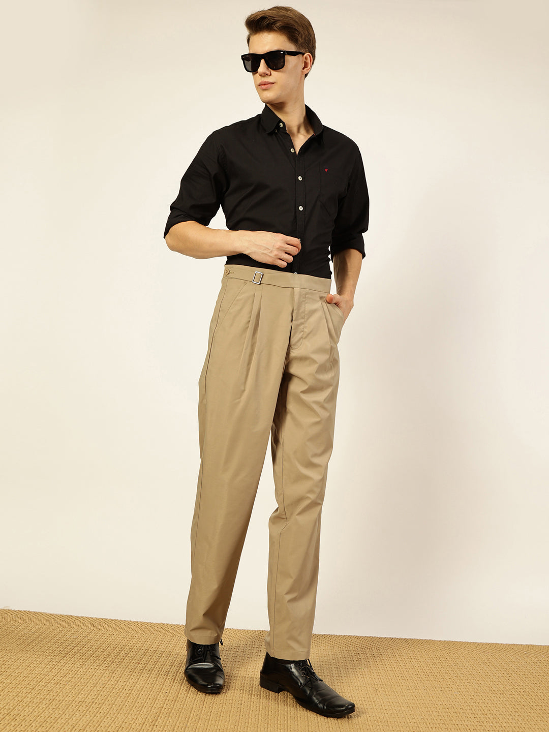 Thomas Scott Men Beige Smart Pleated Regular Trousers