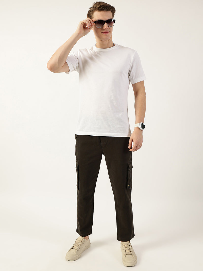 Thomas Scott Men Bottle Green Relaxed Loose Fit Easy Wash Cargos Trousers
