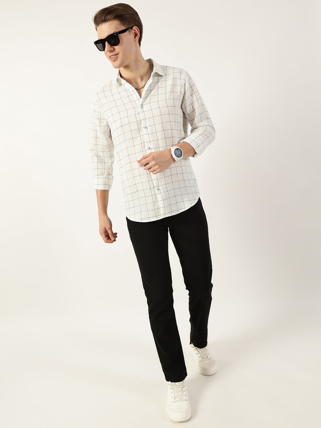 Thomas Scott Men White Smart Spread Collar Windowpane Checked Slim Fit Casual Shirt
