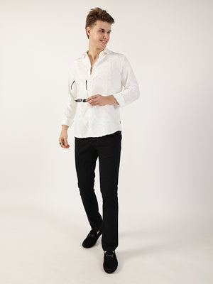 Thomas Scott Men White Premium Slim Fit Textured Casual Shirt