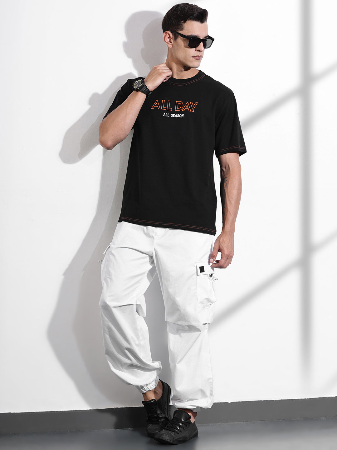 Thomas Scott Men Black Oversized Typography Print Knit Tshirt