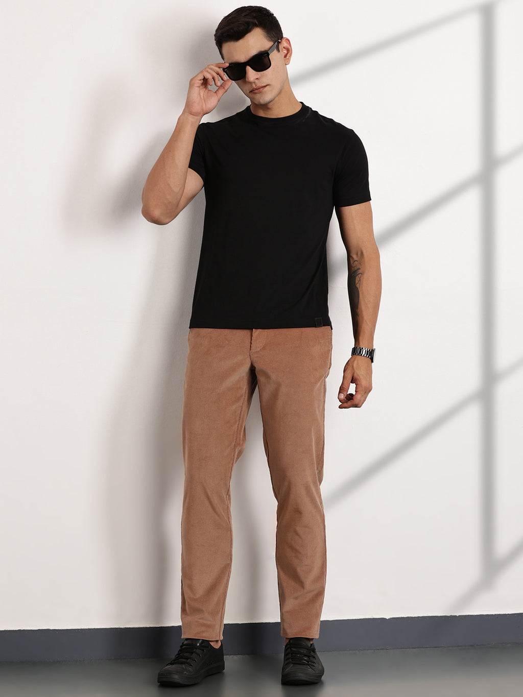 Thomas Scott Men Rust Mid-Rise Slim Fit Corduroy Chinos Trousers