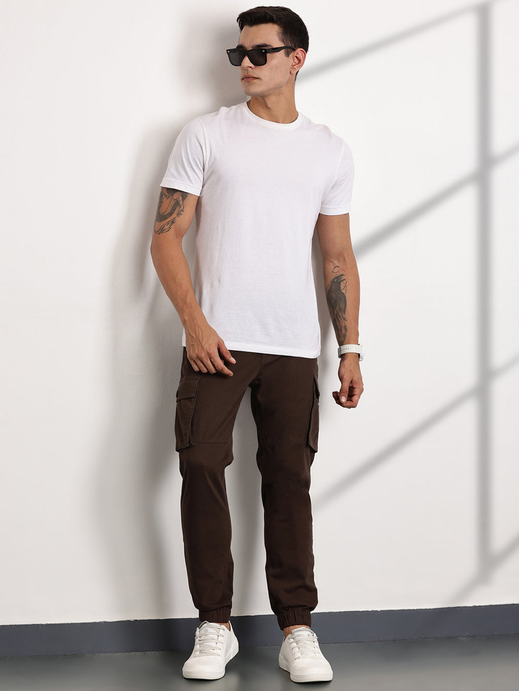 Thomas Scott Men DK.Grey Mid-Rise Slim Fit Woven Cargo Trousers