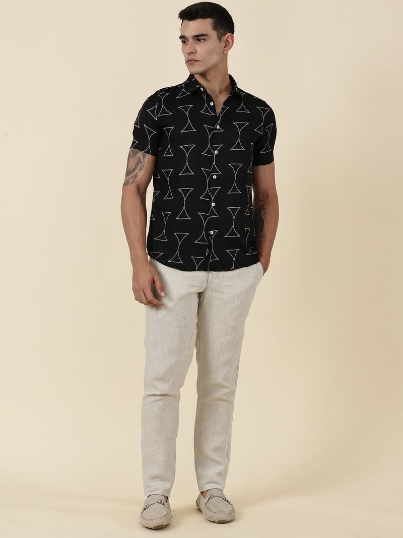 Thomas Scott Men Black Slim Fit Short Sleeves Geometric Print Casual Shirt